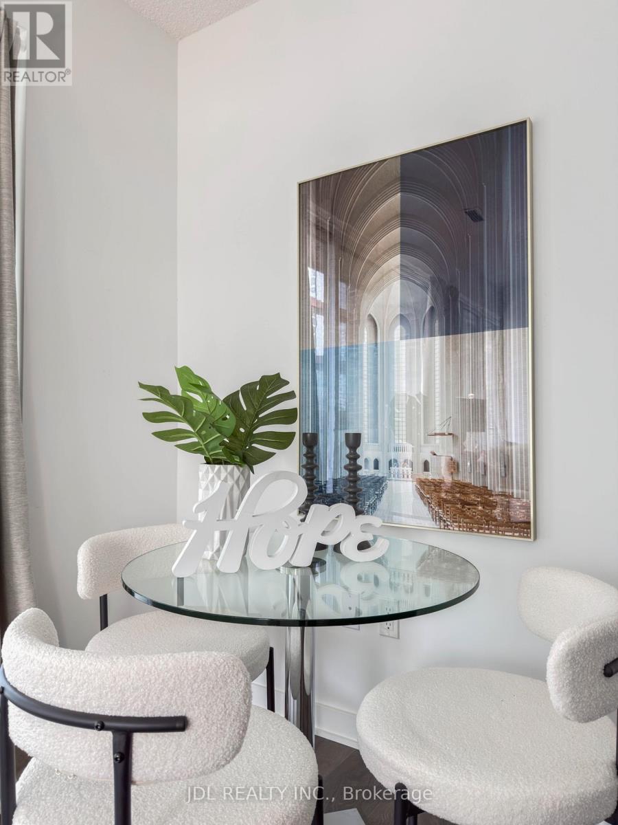 1602 - 115 Blue Jays Way, Toronto, Ontario  M5V 0N4 - Photo 21 - C12927144