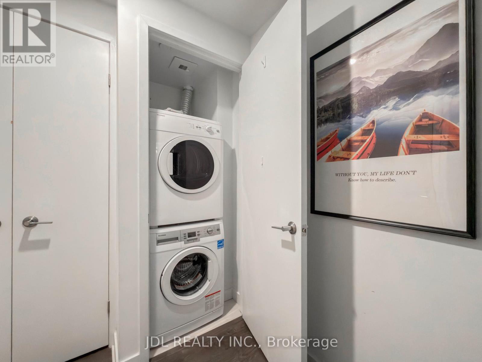 1602 - 115 Blue Jays Way, Toronto, Ontario  M5V 0N4 - Photo 33 - C12927144