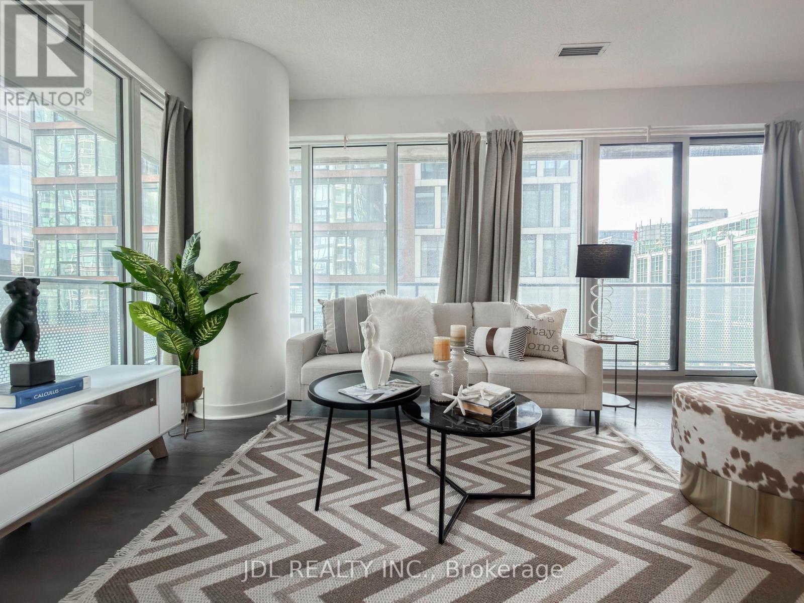 1602 - 115 Blue Jays Way, Toronto, Ontario  M5V 0N4 - Photo 6 - C12927144