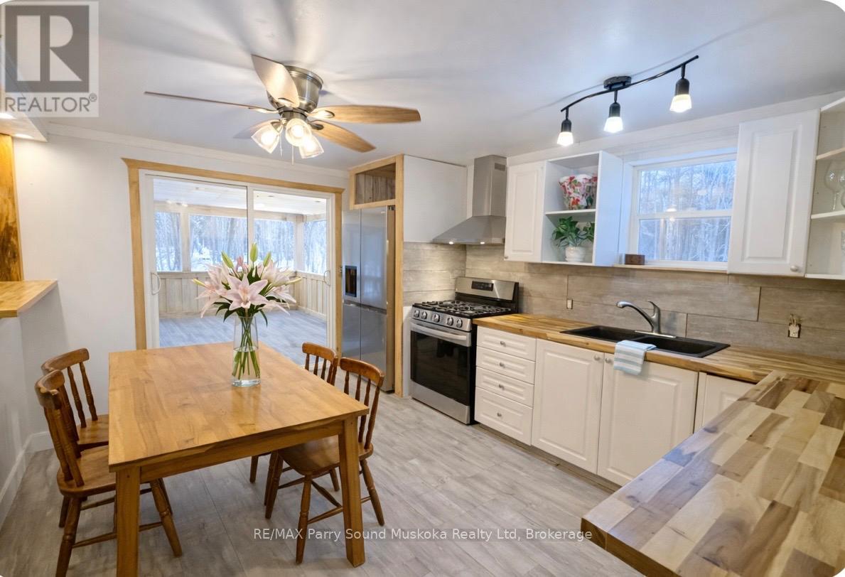 288 Rankin Lake Road, Seguin, Ontario  P2A 2W8 - Photo 9 - X12927154