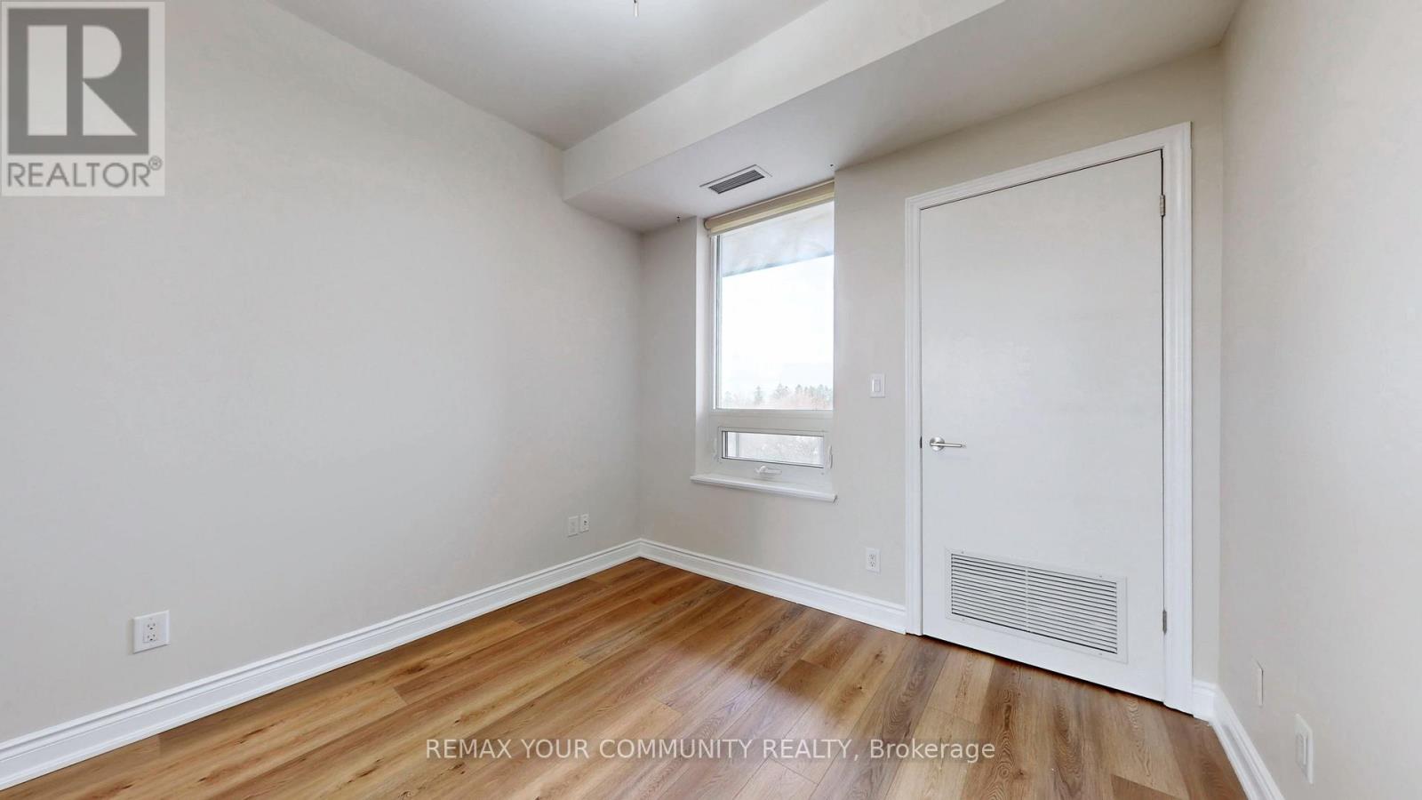 520 - 281 Woodbridge Avenue, Vaughan, Ontario  L4L 0C6 - Photo 17 - N12927156