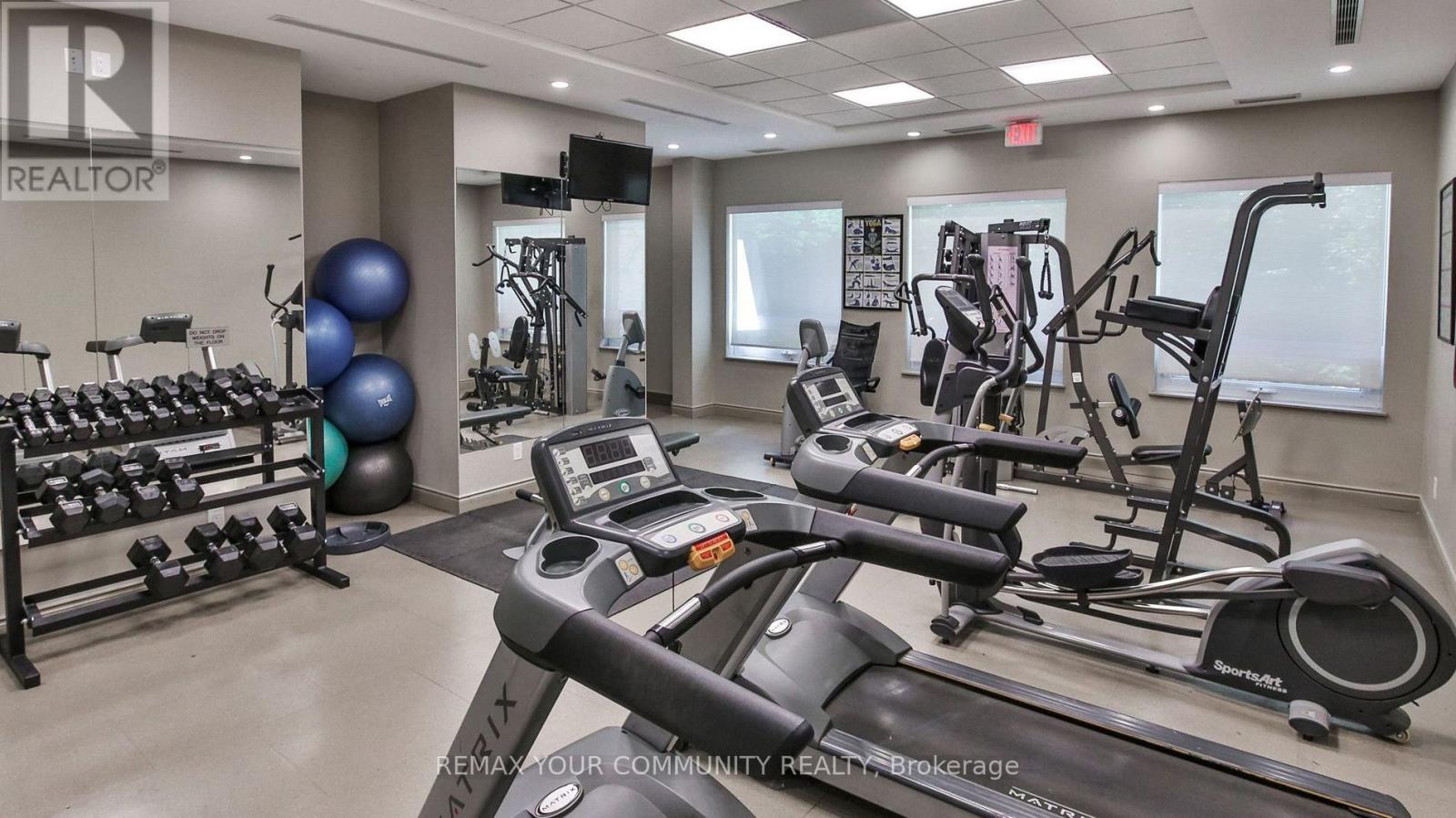 520 - 281 Woodbridge Avenue, Vaughan, Ontario  L4L 0C6 - Photo 32 - N12927156