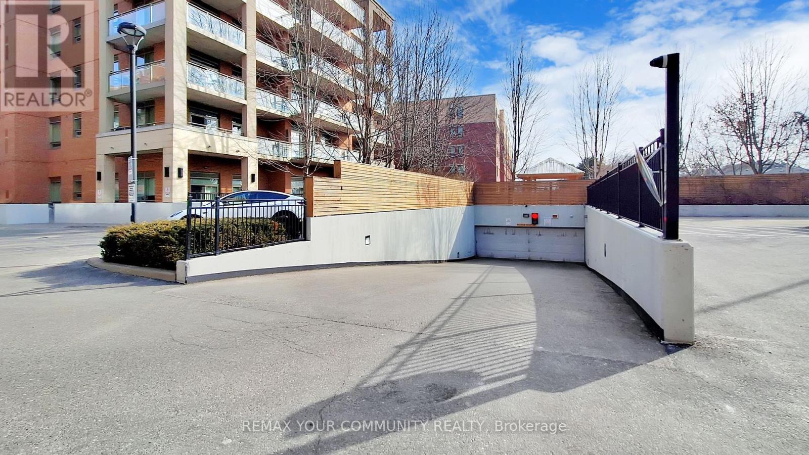 520 - 281 Woodbridge Avenue, Vaughan, Ontario  L4L 0C6 - Photo 35 - N12927156