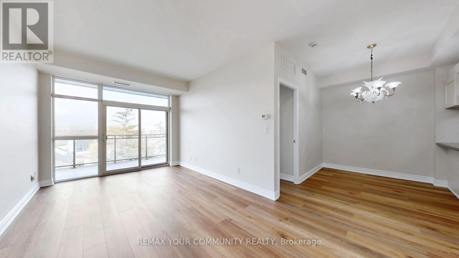 520 - 281 Woodbridge Avenue, Vaughan, Ontario  L4L 0C6 - Photo 8 - N12927156