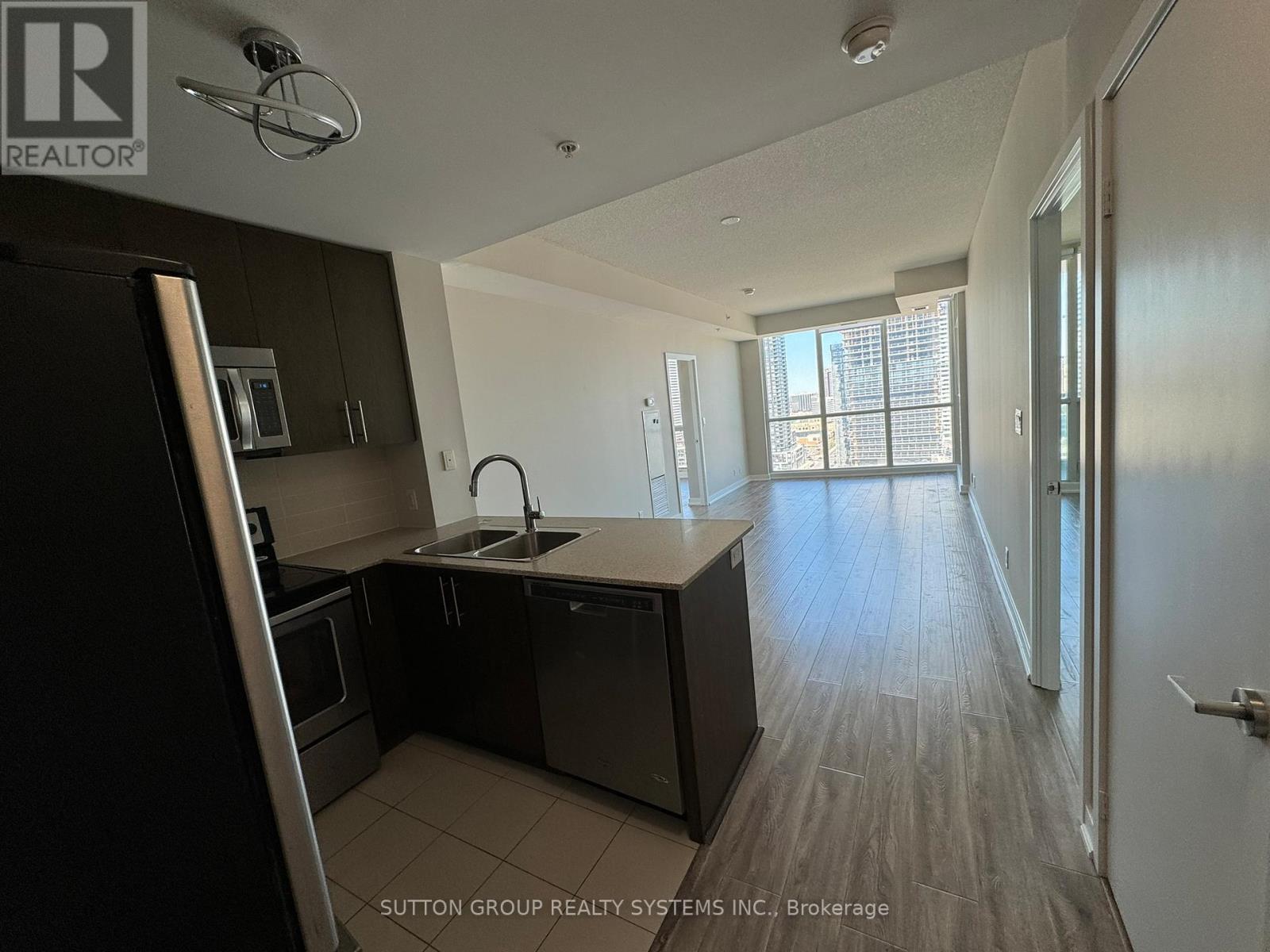 1912 - 3985 Grand Park Drive, Mississauga, Ontario  L5B 0H8 - Photo 12 - W12927136