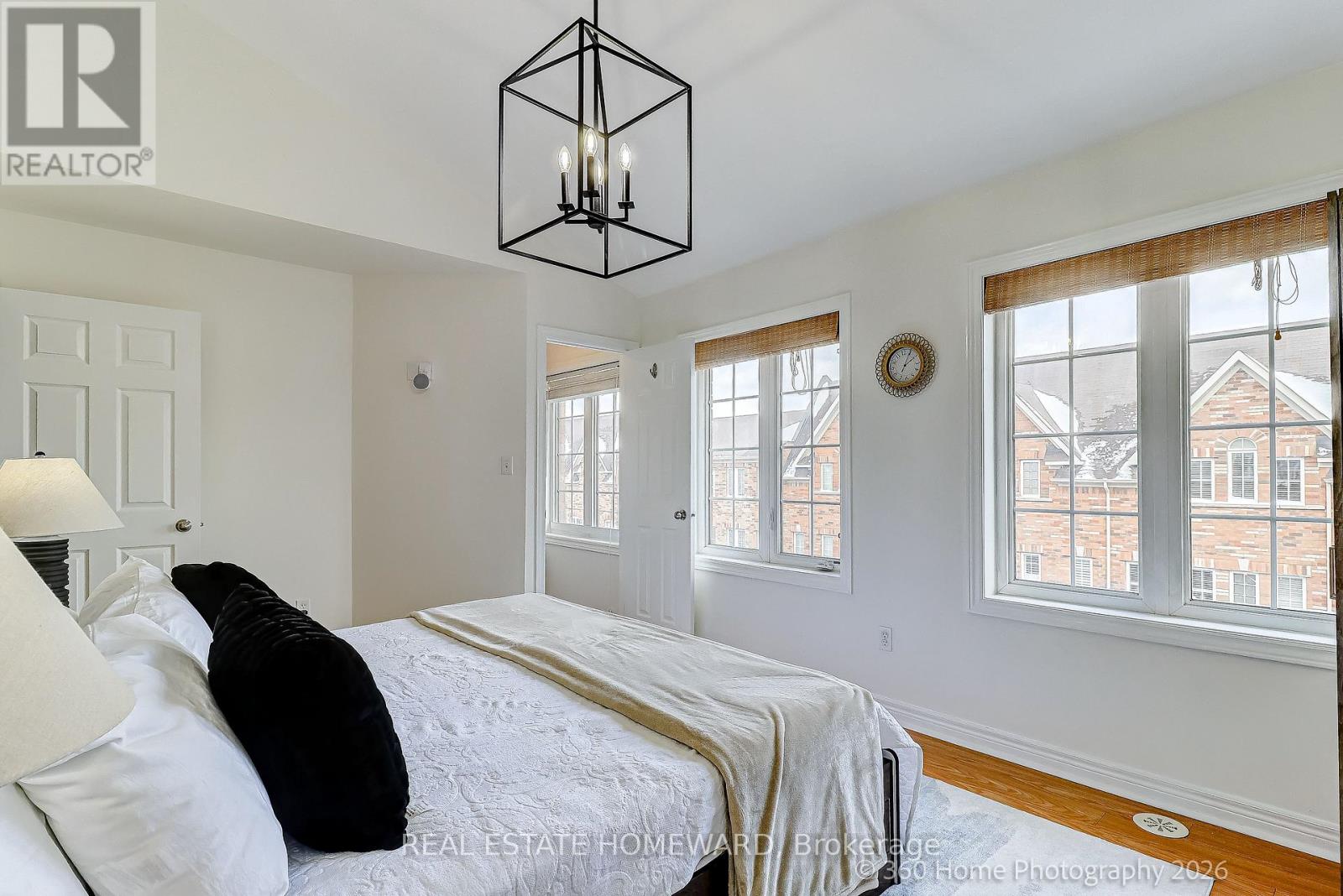 12 Carnahan Terrace, Toronto, Ontario  M4E 0B2 - Photo 17 - E12912878