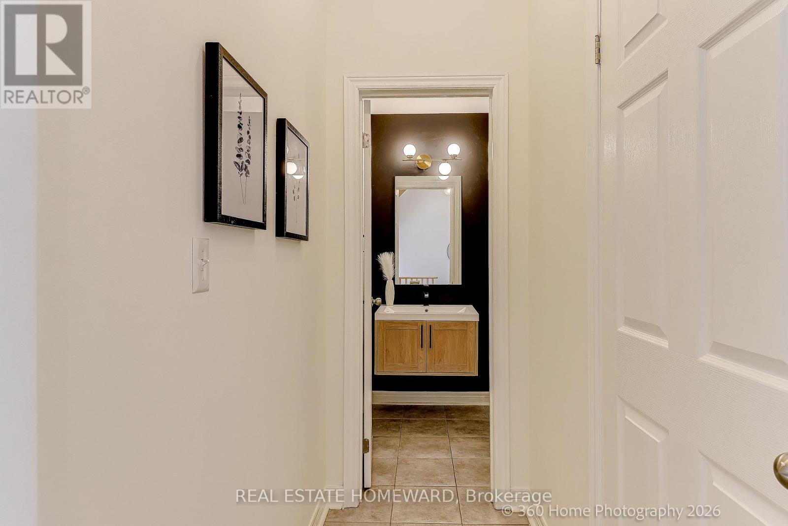 12 Carnahan Terrace, Toronto, Ontario  M4E 0B2 - Photo 23 - E12912878