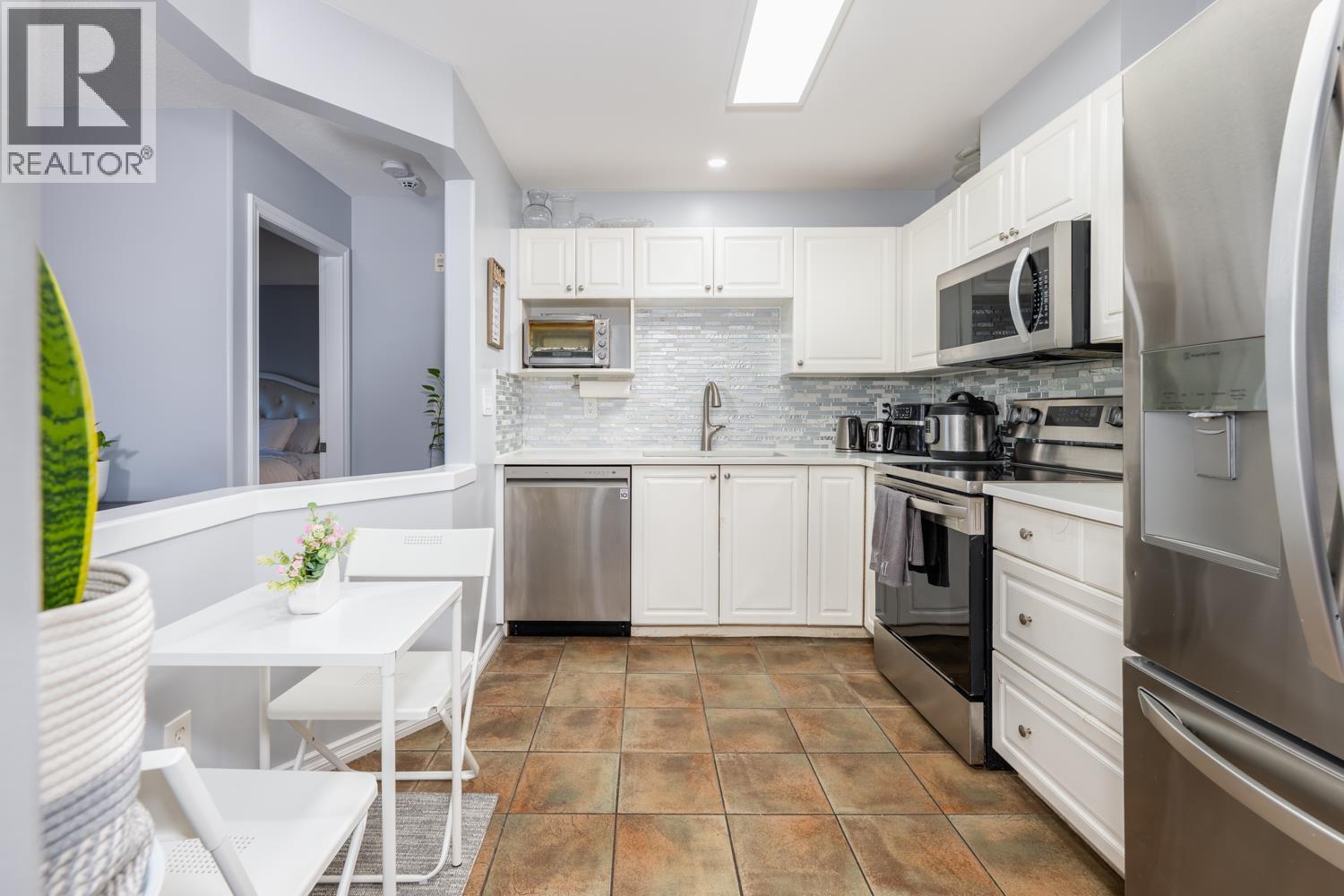 505 215 Twelfth Street, New Westminster, British Columbia  V3M 4H4 - Photo 4 - R3097609