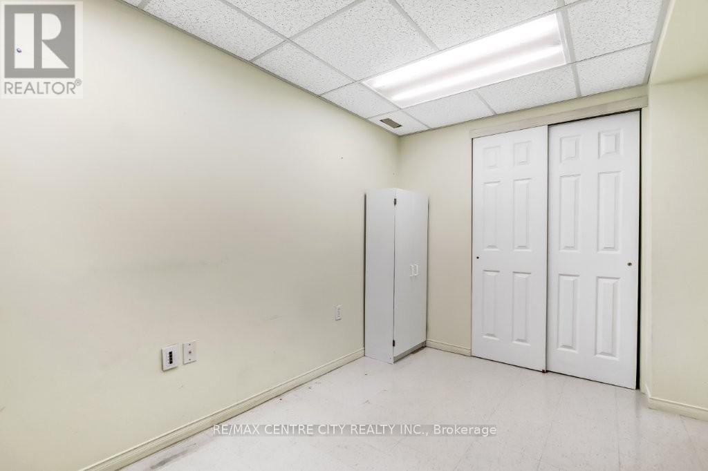 46 - 99 Edgevalley Road, London East, Ontario  N5Y 5N1 - Photo 28 - X12927160