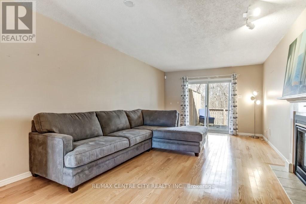 46 - 99 Edgevalley Road, London East, Ontario  N5Y 5N1 - Photo 9 - X12927160