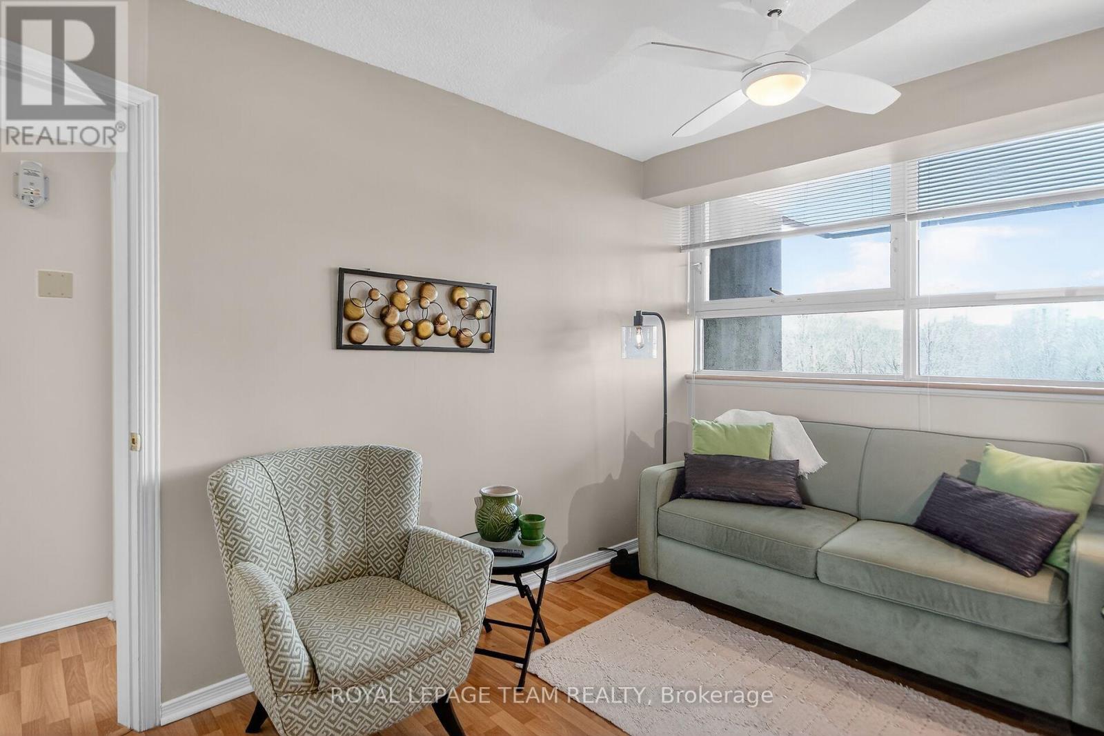 606 - 555 Brittany Drive, Ottawa, Ontario  K1K 4C5 - Photo 22 - X12927222