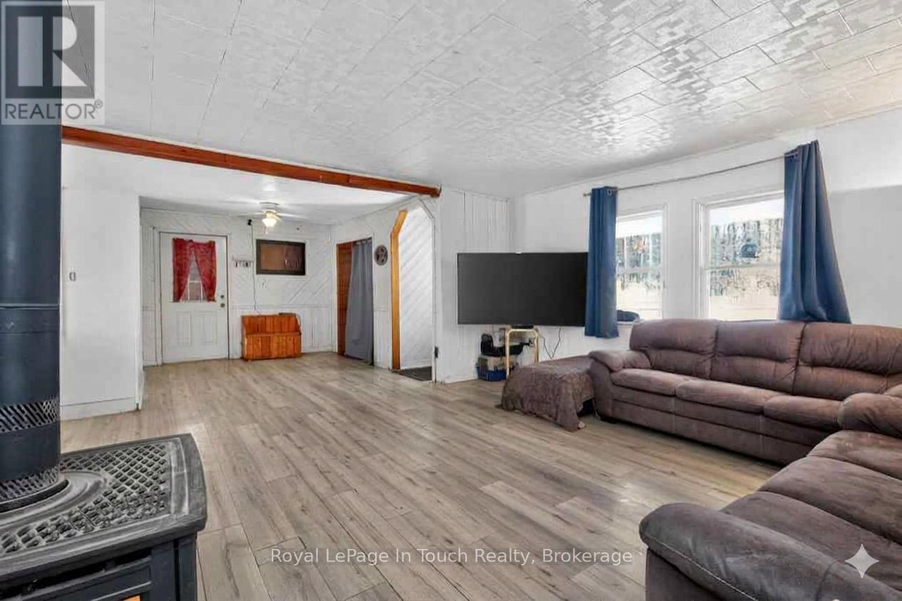 167 Timcourt Drive, Tiny, Ontario  L9M 0B9 - Photo 9 - S12768156