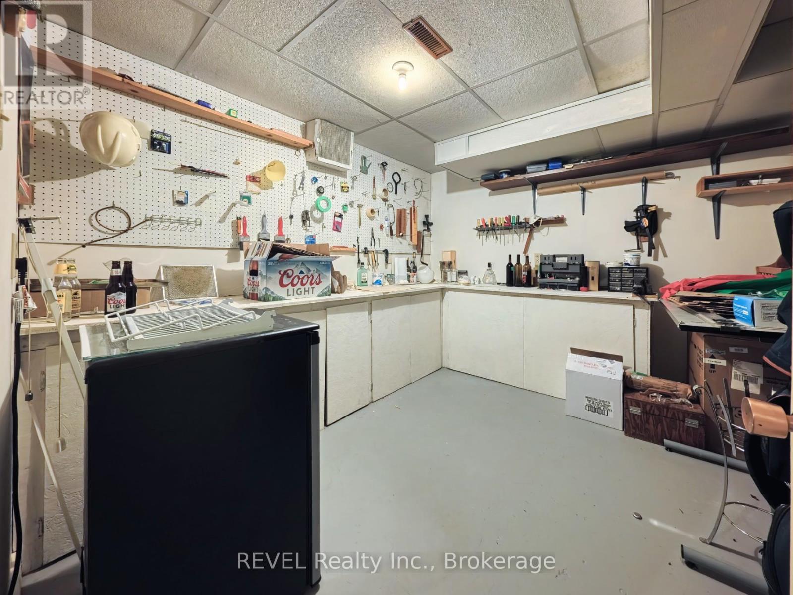 31 Cole Farm Boulevard, St. Catharines, Ontario  L2N 7E2 - Photo 27 - X12927188