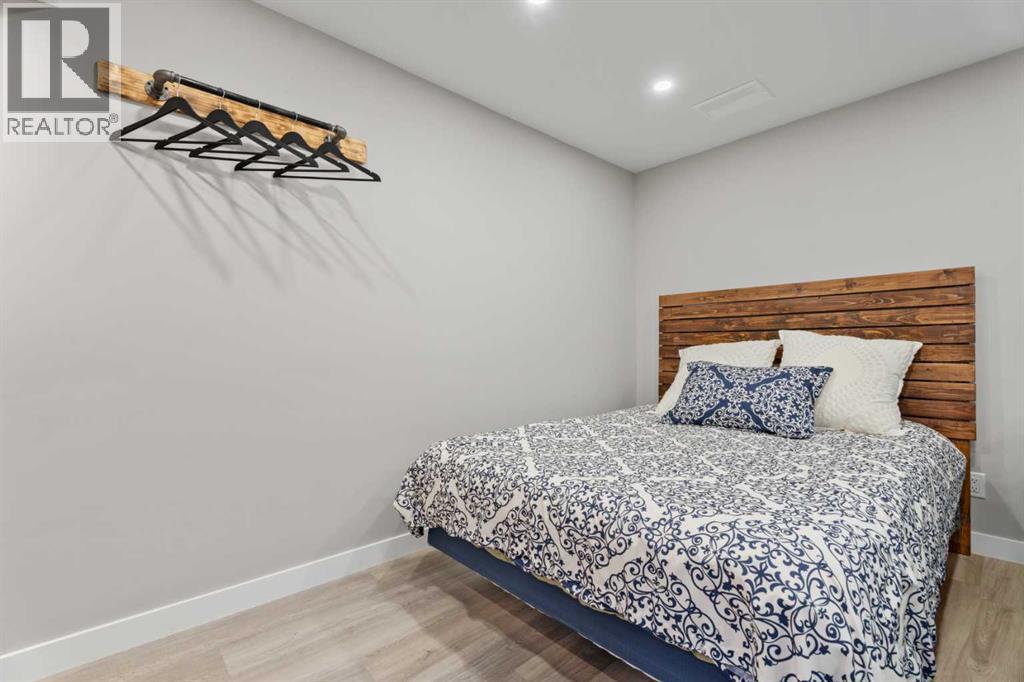 216 Copperpond Parade Se, Calgary, Alberta  T2Z 5B2 - Photo 33 - A2296365