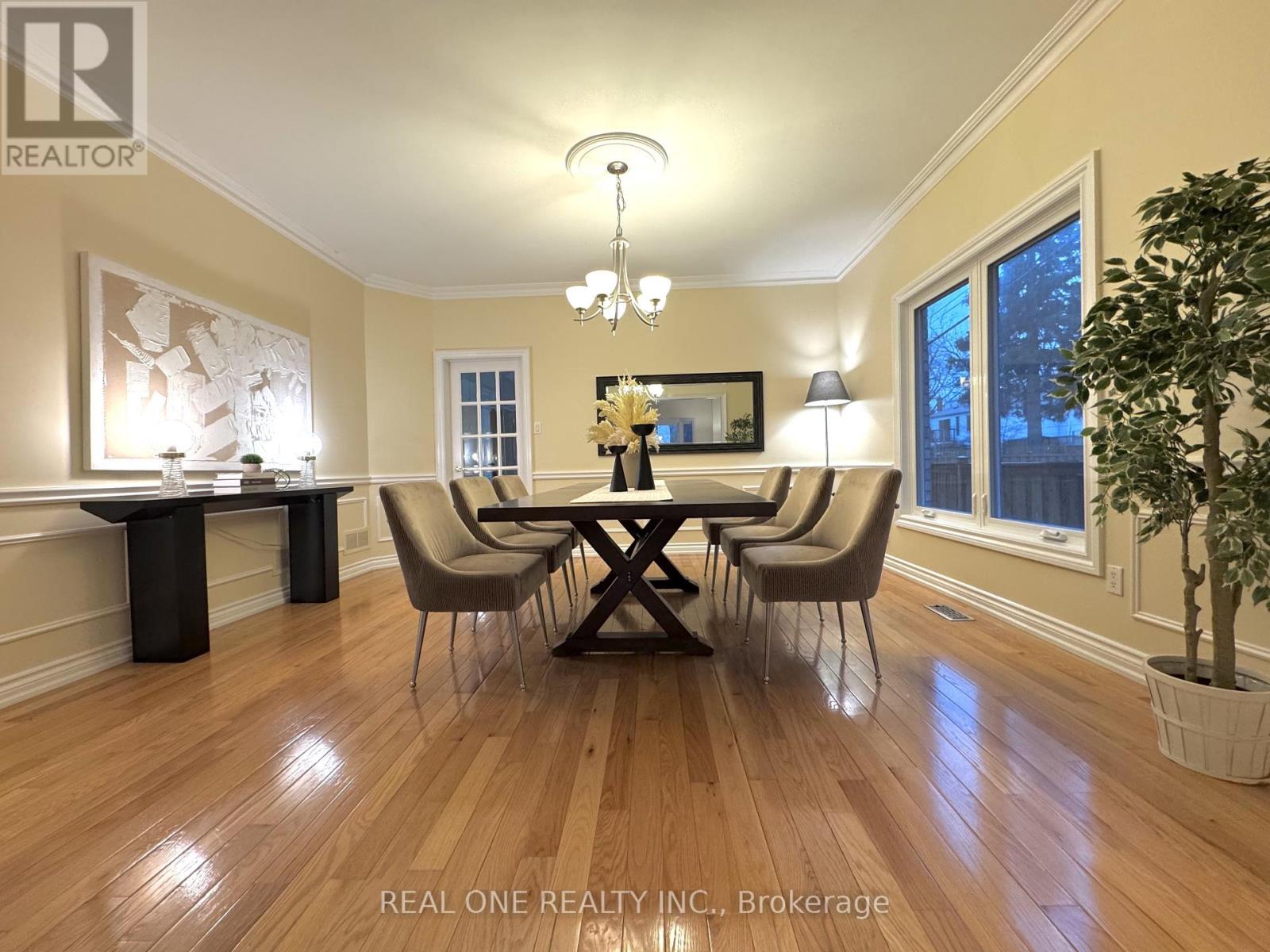 237 Princess Avenue, Toronto, Ontario  M2N 3S2 - Photo 3 - C12927176