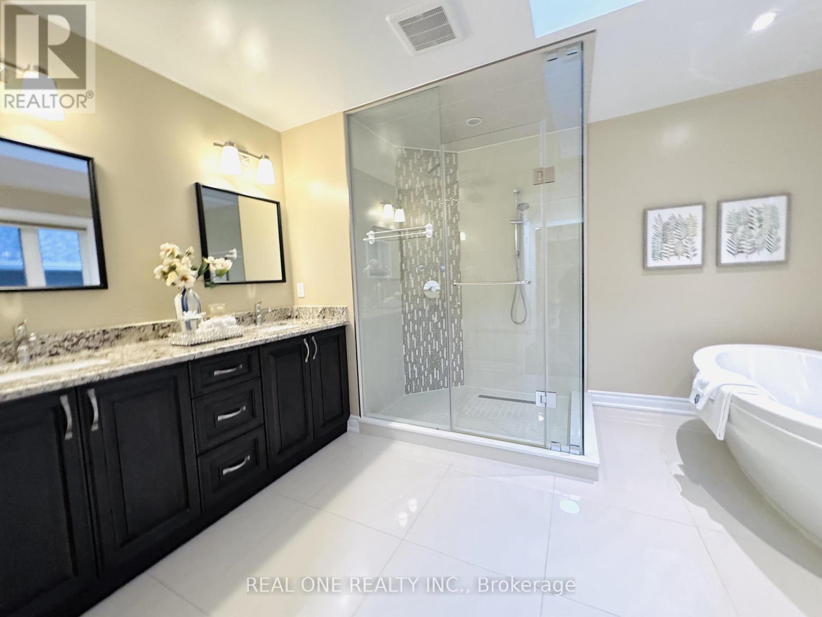 237 Princess Avenue, Toronto, Ontario  M2N 3S2 - Photo 6 - C12927176