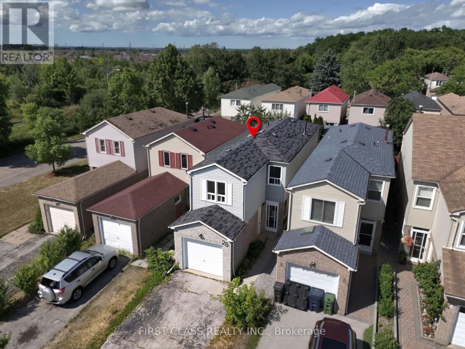 25 Overlord Crescent, Toronto, Ontario  M1B 4P6 - Photo 2 - E12927164