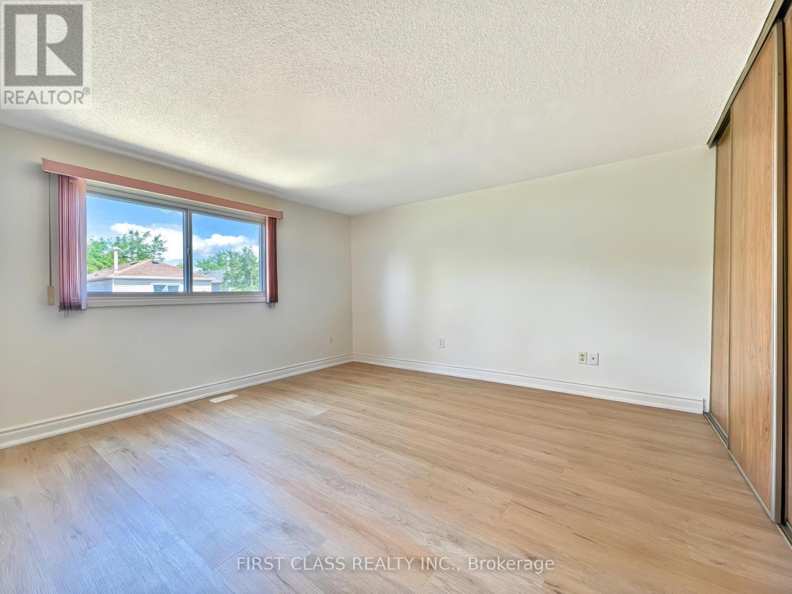 25 Overlord Crescent, Toronto, Ontario  M1B 4P6 - Photo 21 - E12927164