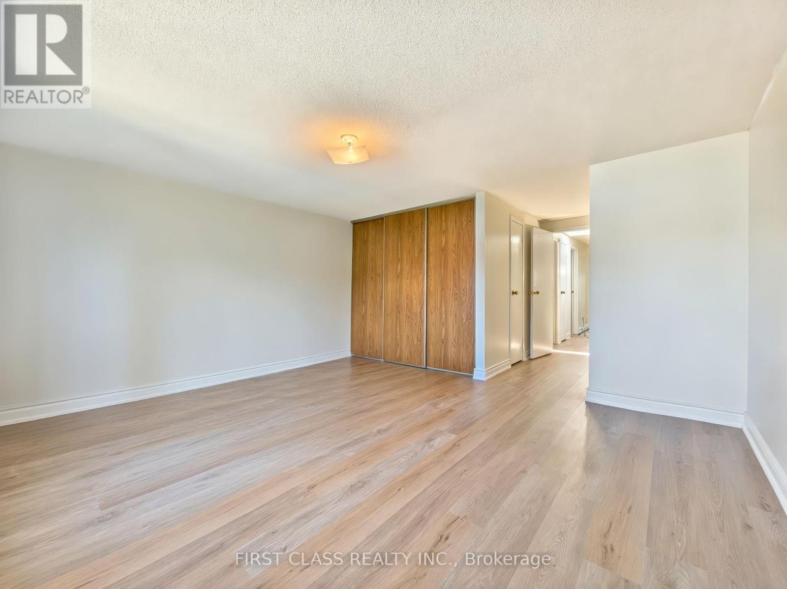 25 Overlord Crescent, Toronto, Ontario  M1B 4P6 - Photo 22 - E12927164