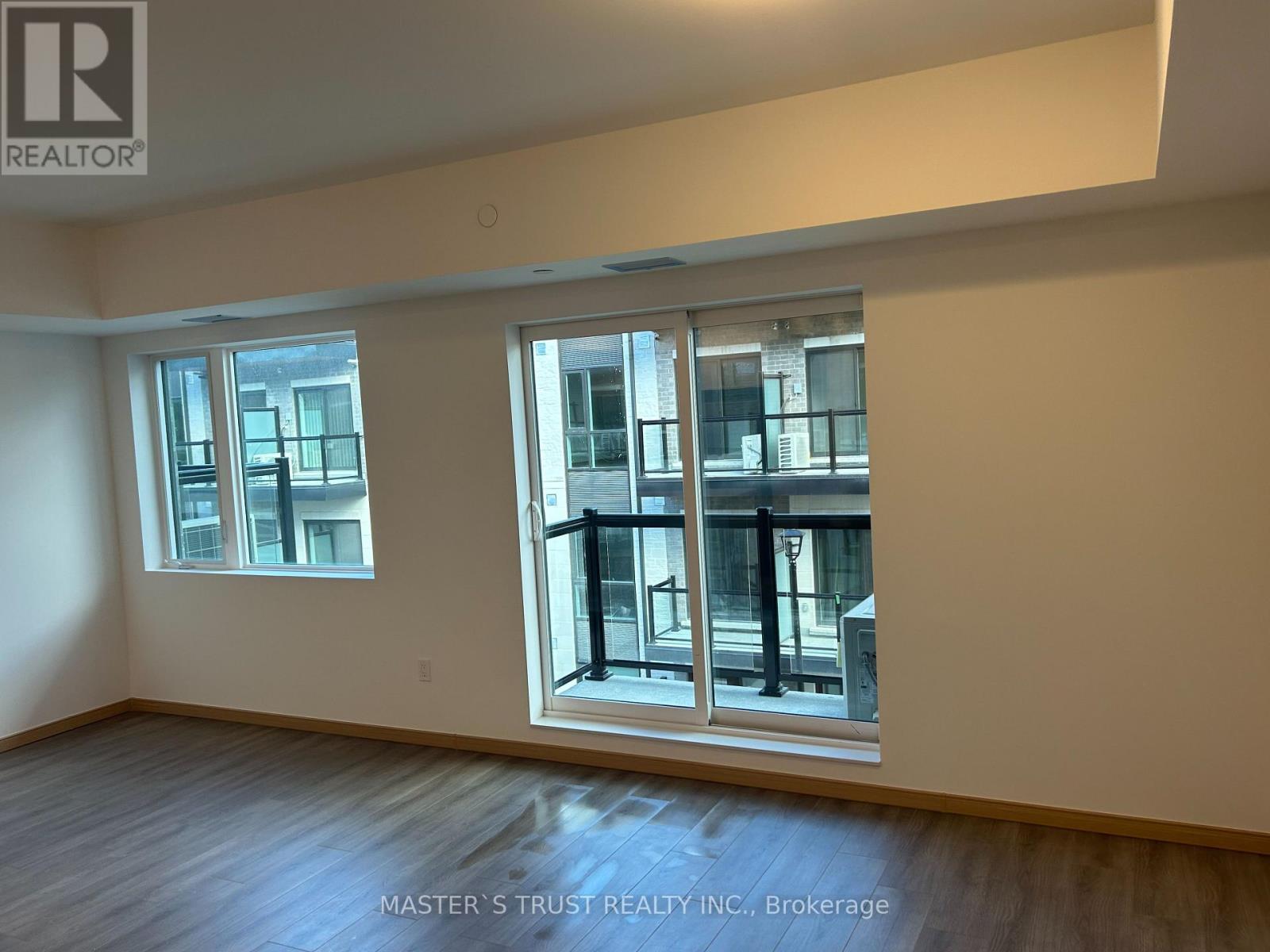 A315 - 3453 Victoria Park Avenue, Toronto, Ontario  M1W 2S6 - Photo 17 - E12927196