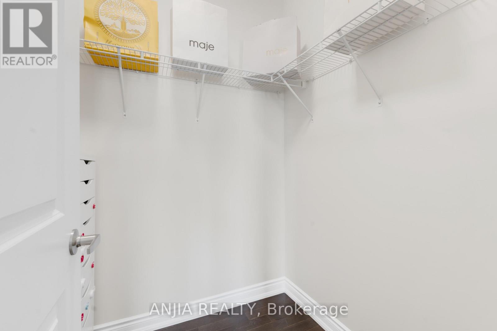 9 Mario Avenue, Markham, Ontario  L6C 0X8 - Photo 25 - N12927162