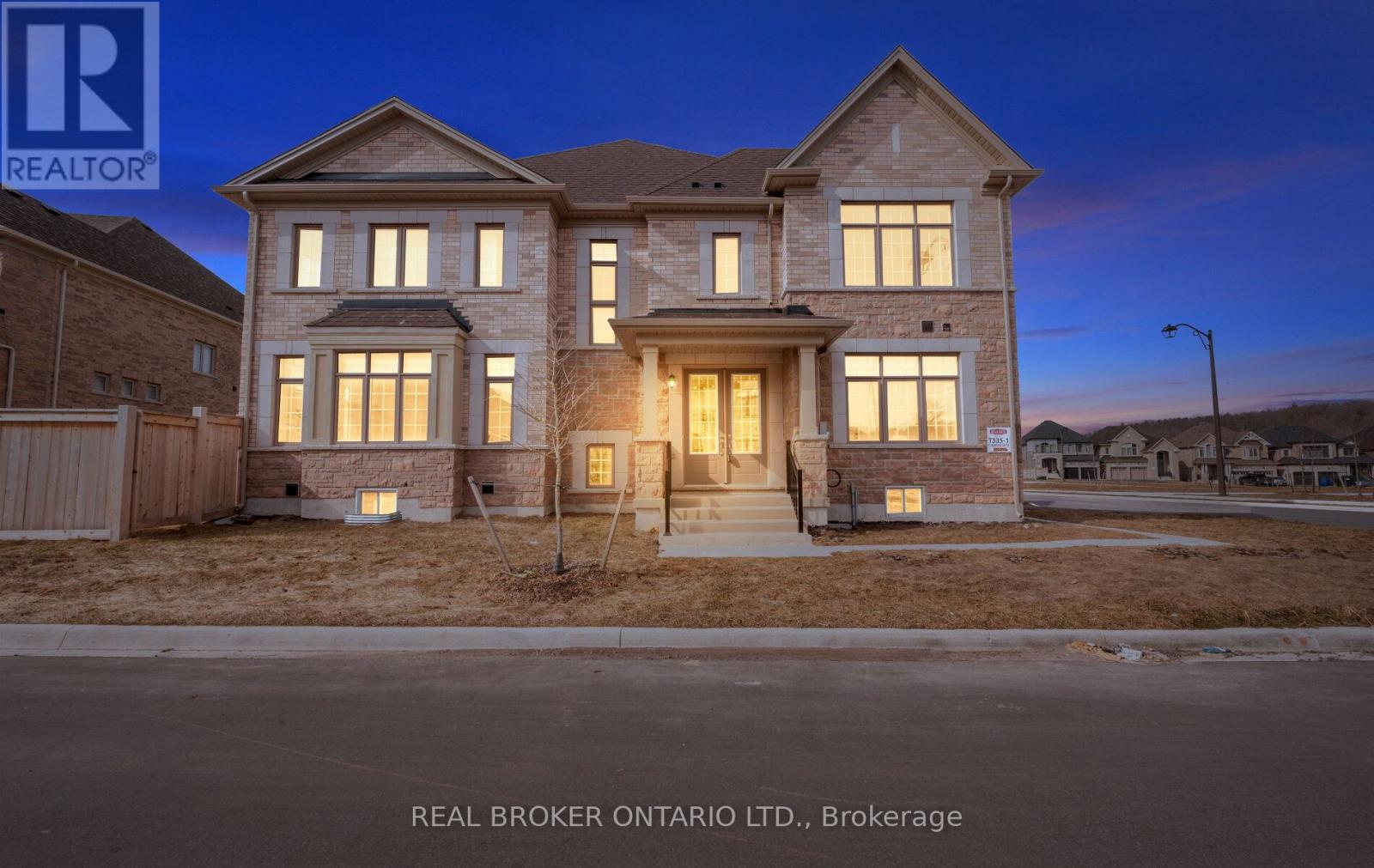 15 BOWLINE VISTA, East Gwillimbury, Ontario