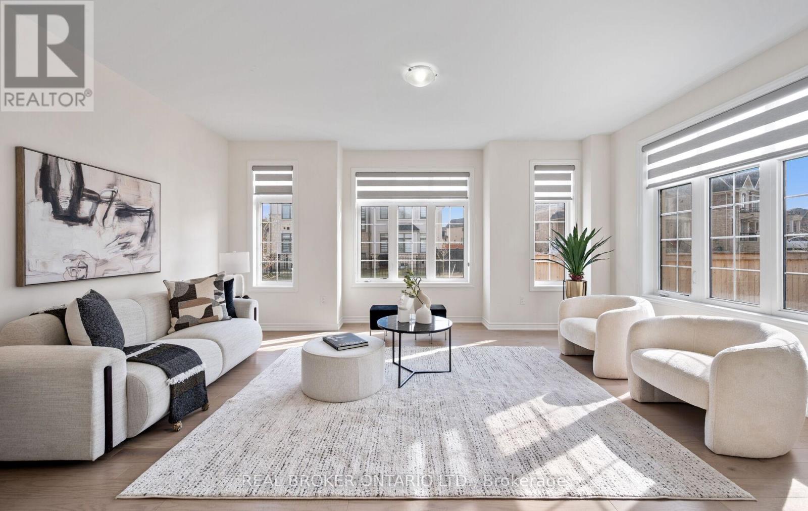 15 Bowline Vista, East Gwillimbury, Ontario  L9N 0V9 - Photo 11 - N12927174