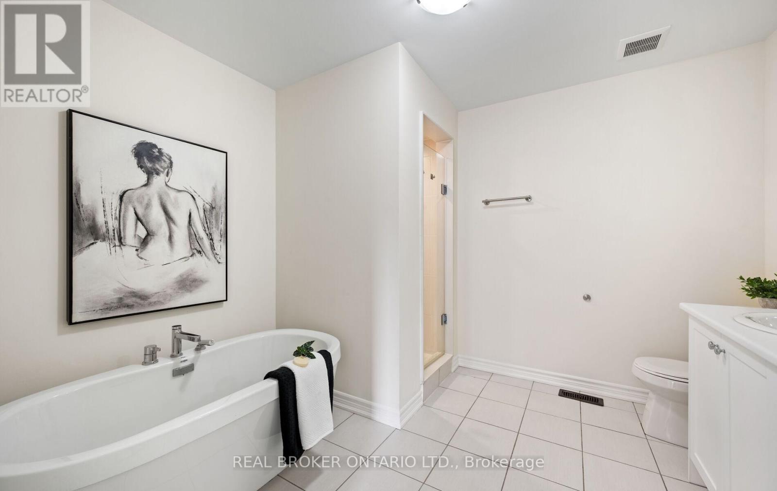 15 Bowline Vista, East Gwillimbury, Ontario  L9N 0V9 - Photo 31 - N12927174