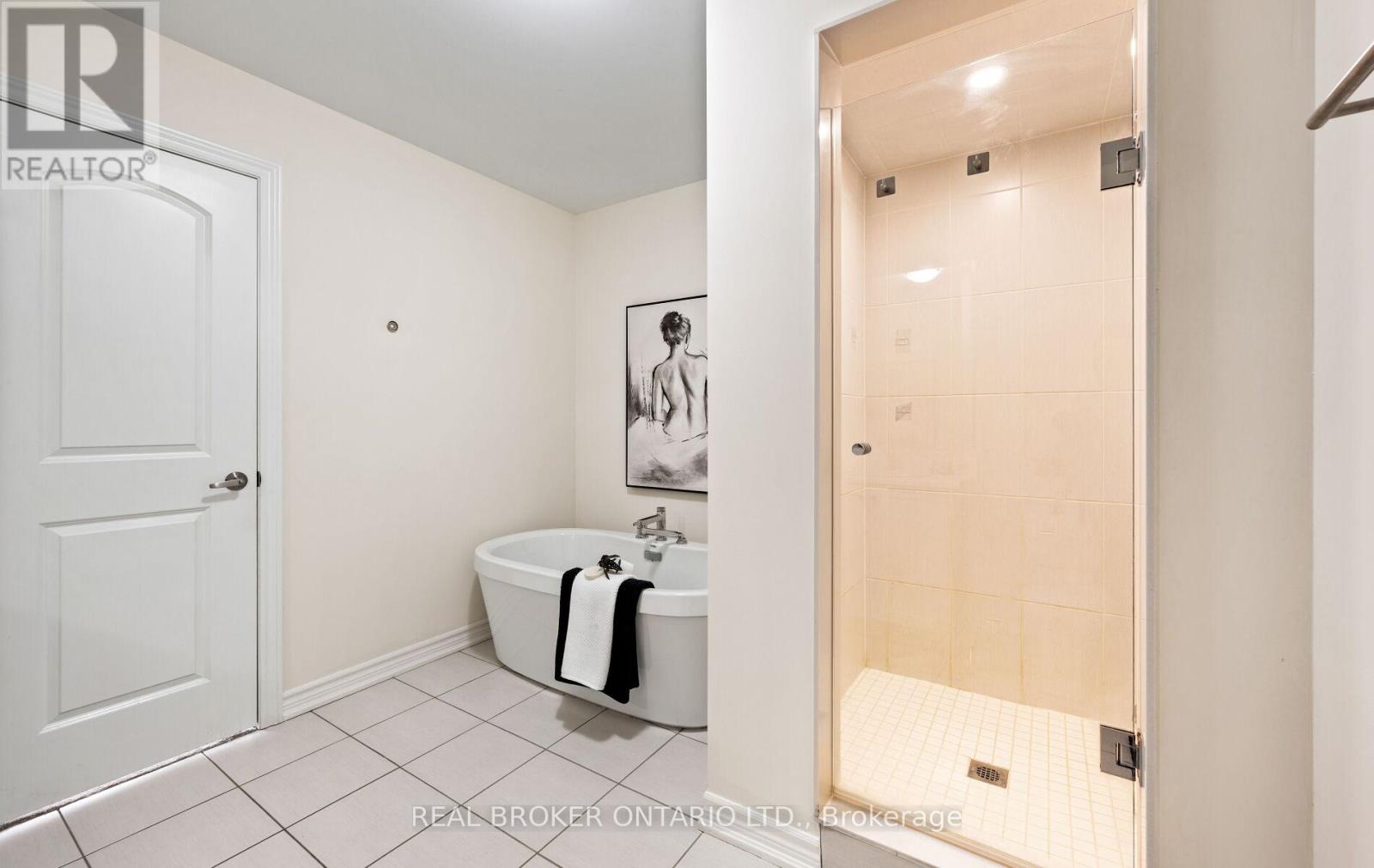 15 Bowline Vista, East Gwillimbury, Ontario  L9N 0V9 - Photo 33 - N12927174