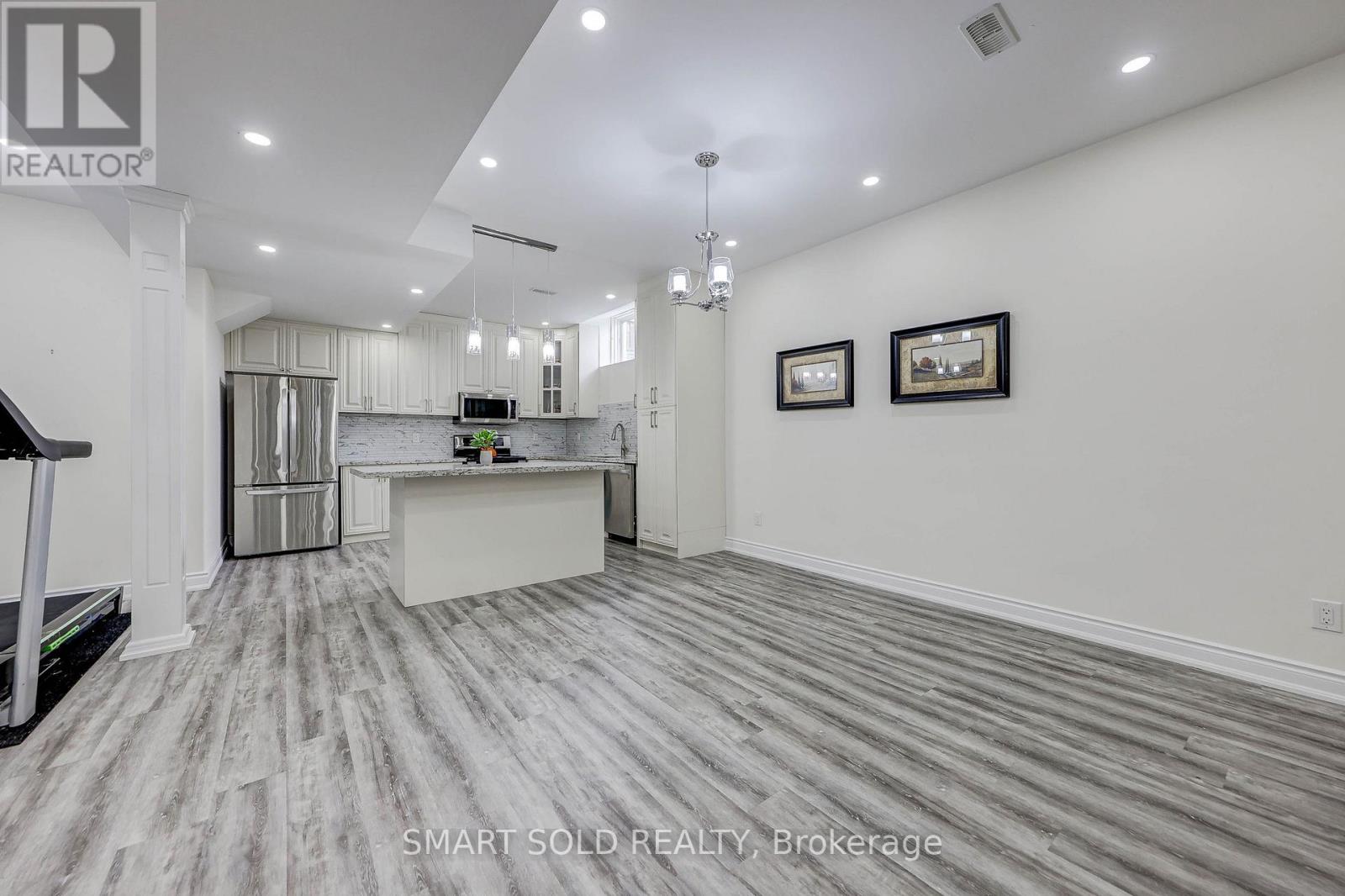 25 Munsie Drive, King, Ontario  L7B 0N8 - Photo 41 - N12927198