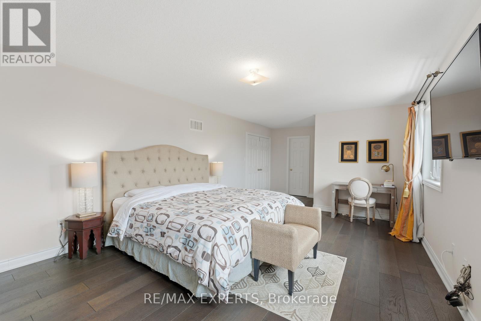 847 Memorial Circle, Newmarket, Ontario  L3X 0B3 - Photo 20 - N12927210