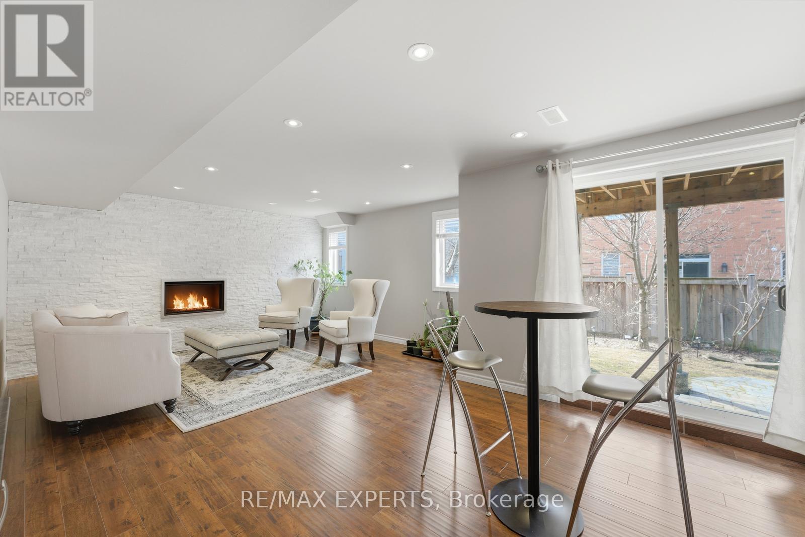 847 Memorial Circle, Newmarket, Ontario  L3X 0B3 - Photo 30 - N12927210