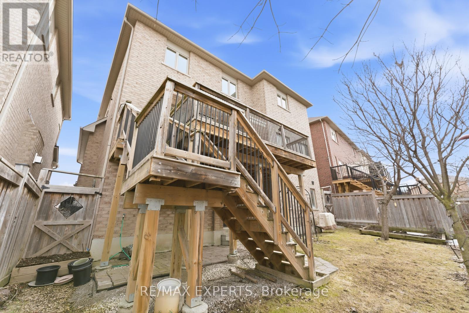 847 Memorial Circle, Newmarket, Ontario  L3X 0B3 - Photo 40 - N12927210