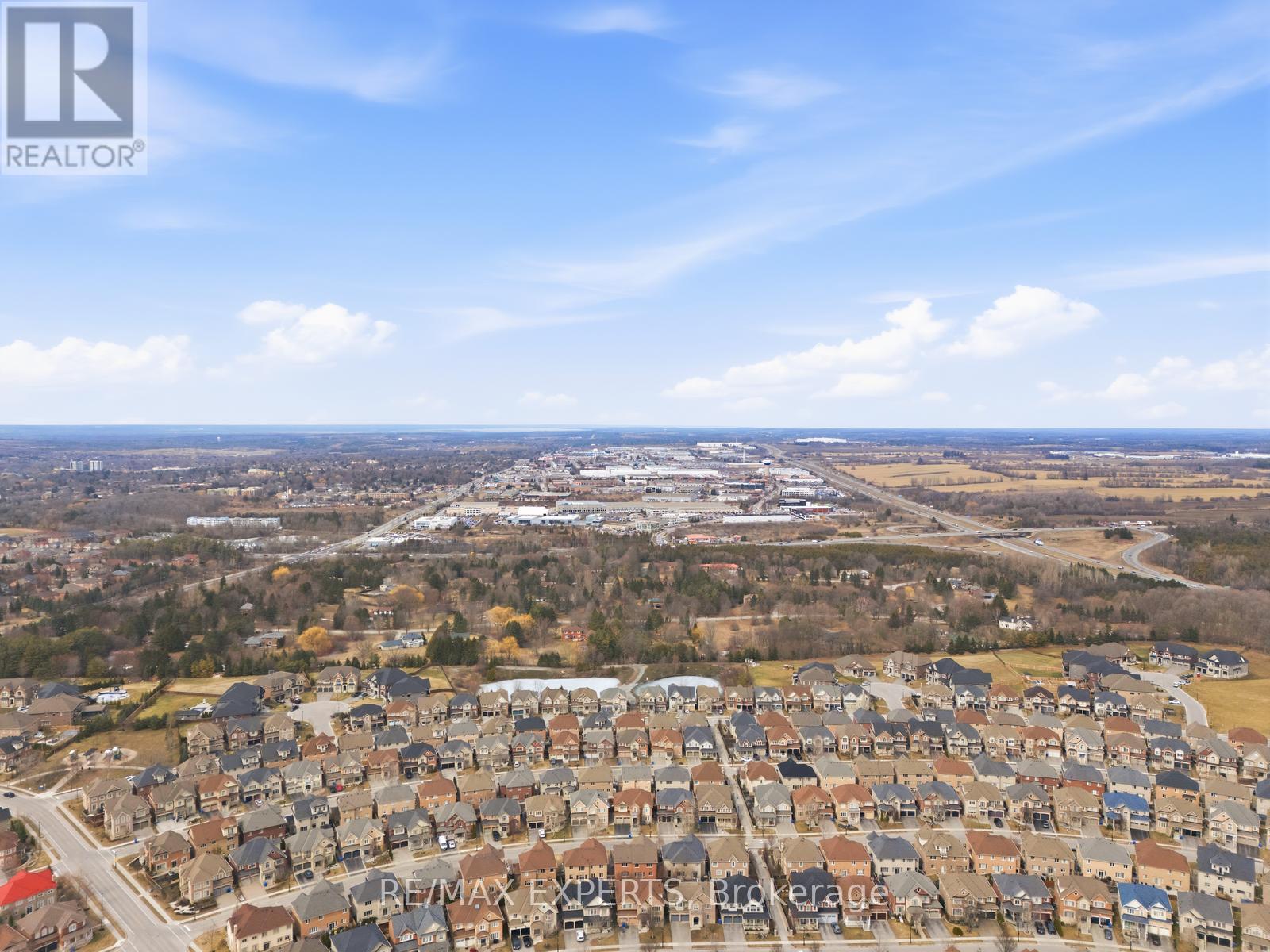 847 Memorial Circle, Newmarket, Ontario  L3X 0B3 - Photo 49 - N12927210