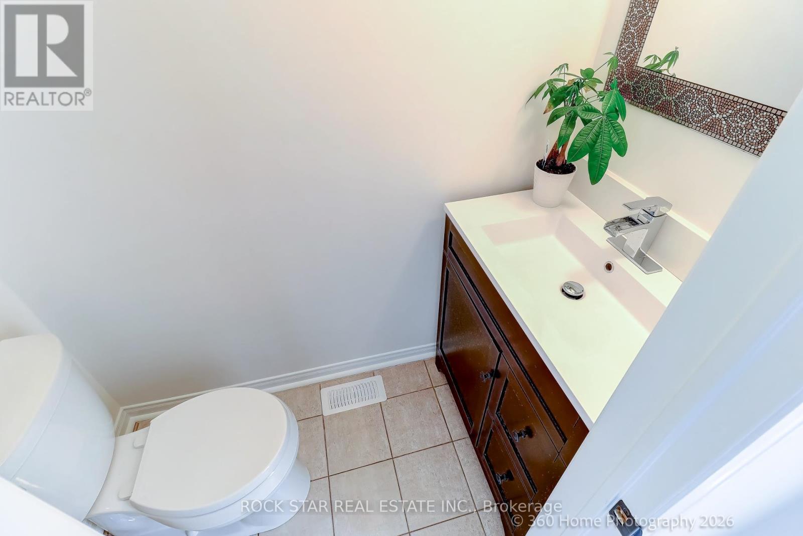 2444 Towne Boulevard, Oakville, Ontario  L6H 5X6 - Photo 24 - W12927194