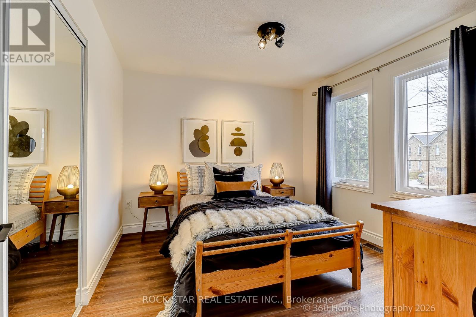 2444 Towne Boulevard, Oakville, Ontario  L6H 5X6 - Photo 34 - W12927194