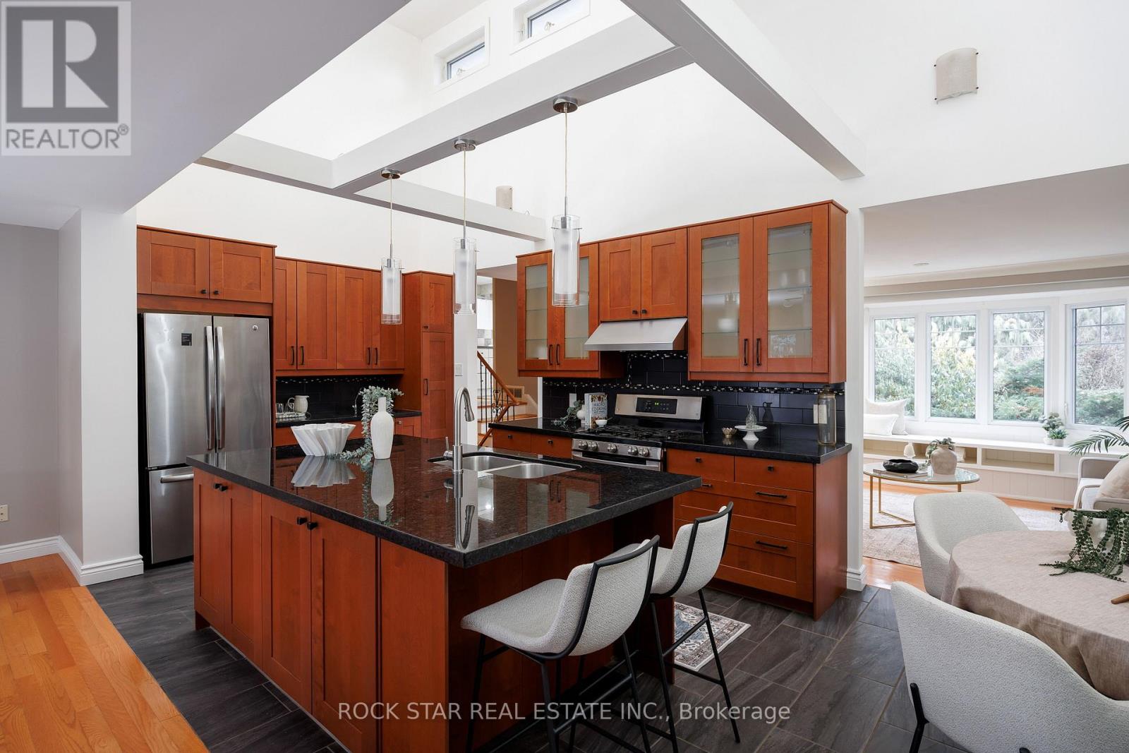 2144 Shelley Road, Oakville, Ontario  L6L 2K2 - Photo 15 - W12927214