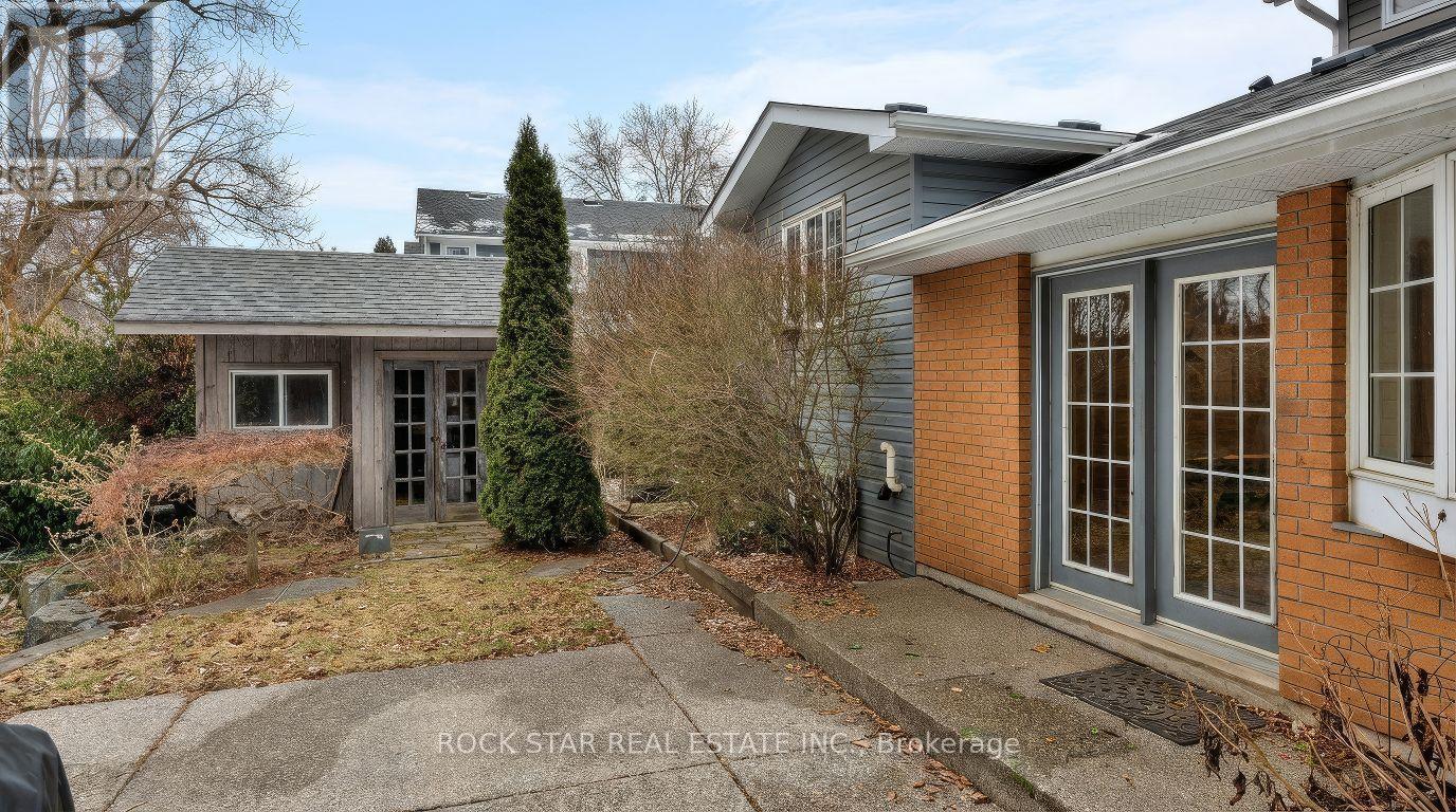 2144 Shelley Road, Oakville, Ontario  L6L 2K2 - Photo 23 - W12927214