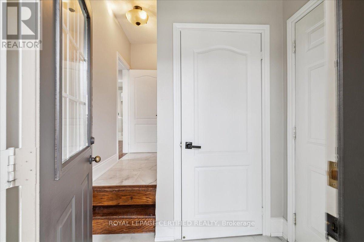 2523 Highmount Crescent, Oakville, Ontario  L6M 4Z1 - Photo 20 - W12927220