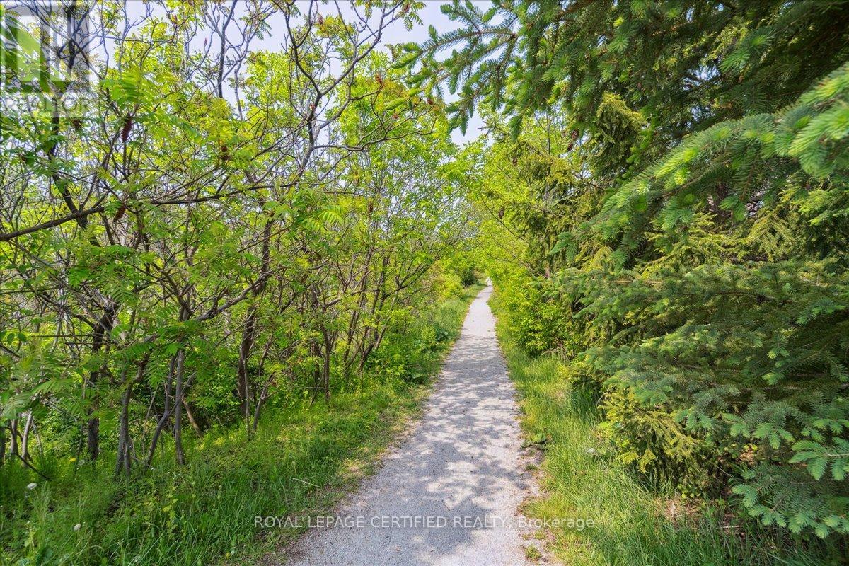 2523 Highmount Crescent, Oakville, Ontario  L6M 4Z1 - Photo 39 - W12927220