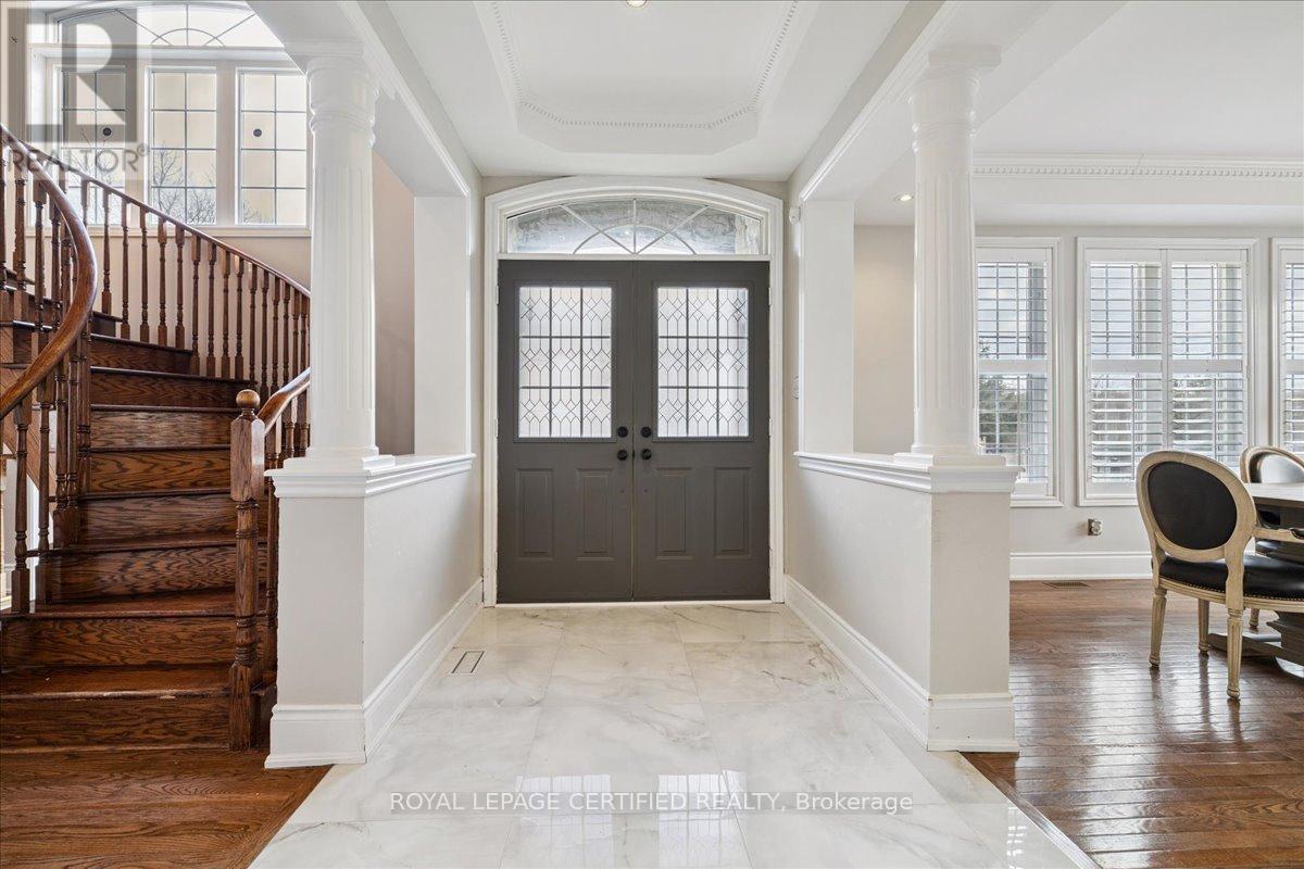 2523 Highmount Crescent, Oakville, Ontario  L6M 4Z1 - Photo 6 - W12927220