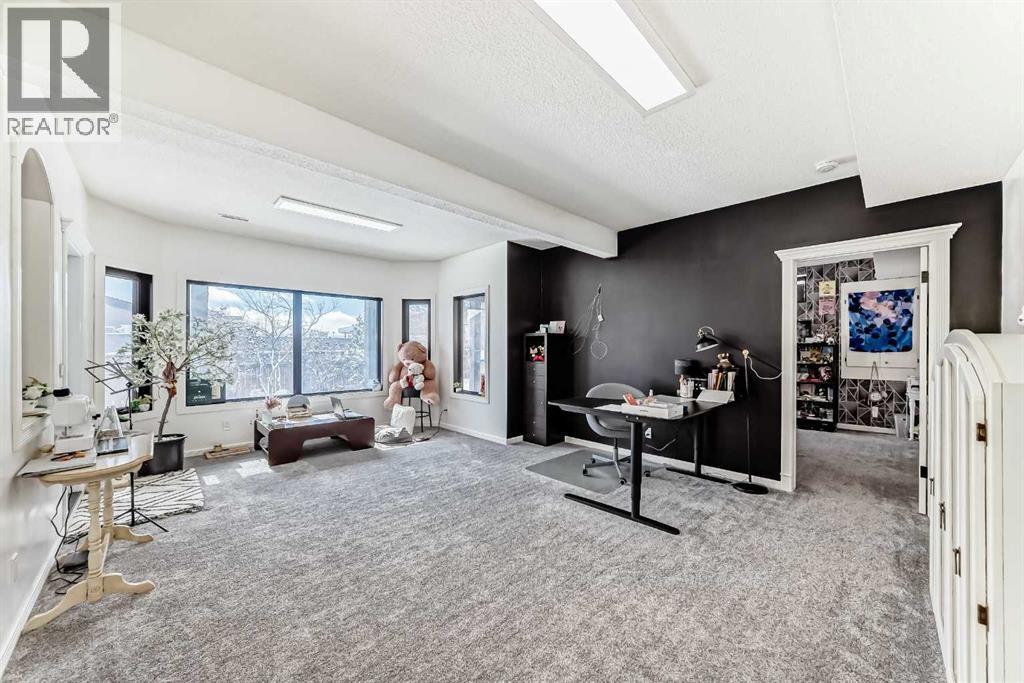 40 Christie Cairn Square SW, Calgary, Alberta  T3H 2Z2 - Photo 37 - A2296171