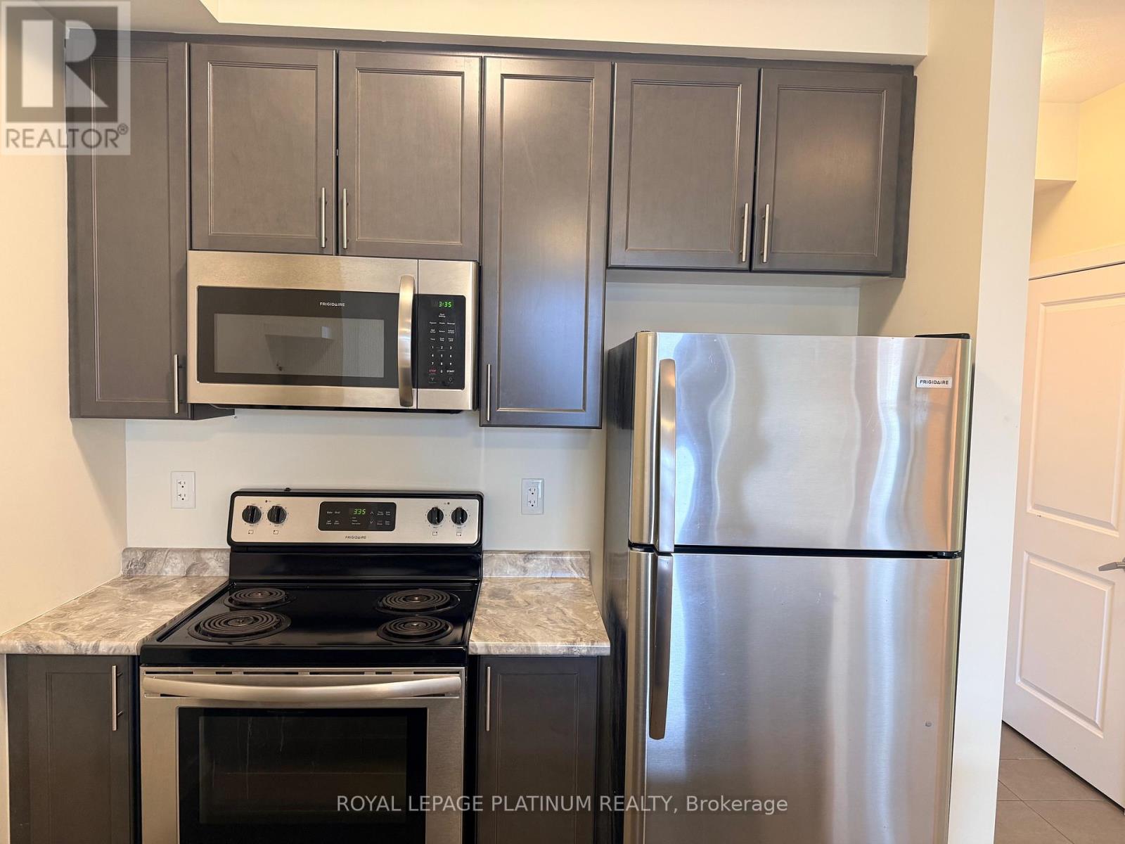 233 - 125 Shoreview Place, Hamilton, Ontario  L8E 0K3 - Photo 8 - X12927158