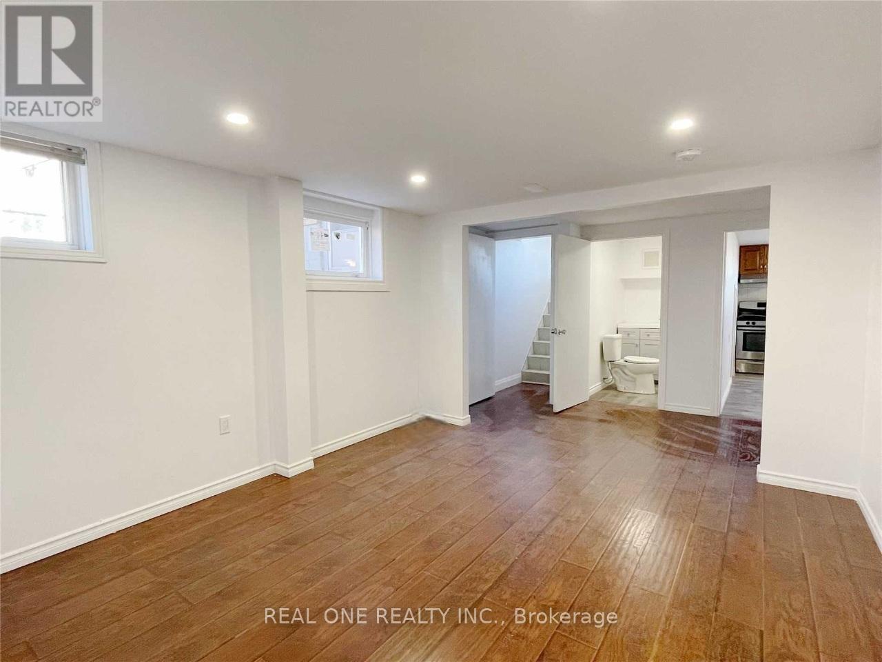 Basement - 36 Victor Boulevard, Hamilton, Ontario  L9A 2V4 - Photo 4 - X12927200