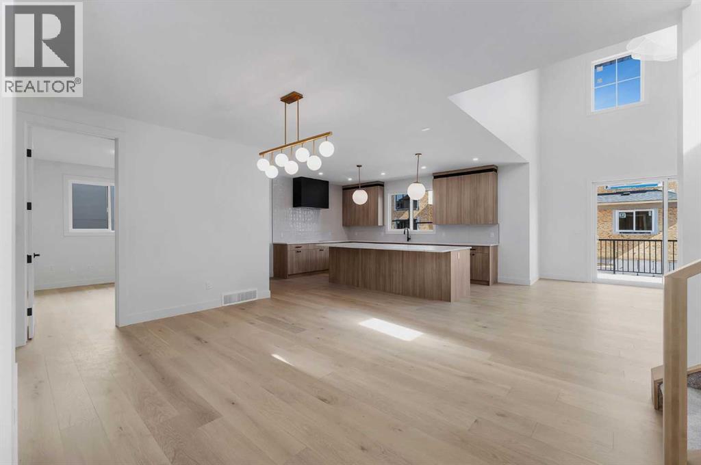 51 North Bridges Garden, Langdon, Alberta  T0J 1X3 - Photo 6 - A2296104