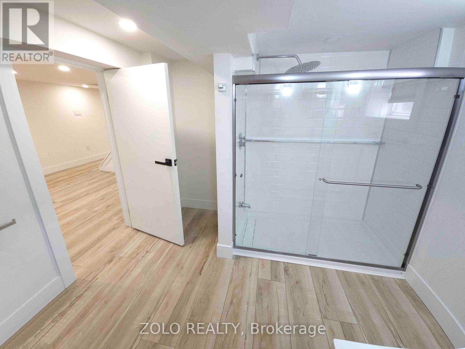 1504 King Street E, Hamilton, Ontario  L8K 1S8 - Photo 29 - X12883564