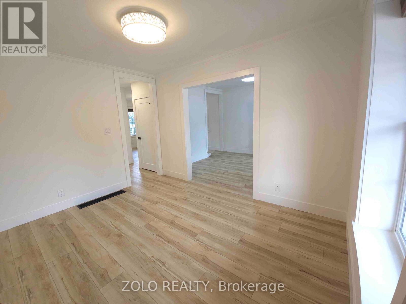 1504 King Street E, Hamilton, Ontario  L8K 1S8 - Photo 8 - X12883564