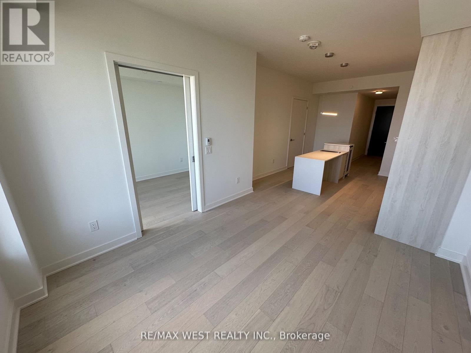 2804 - 11 Yorkville Avenue, Toronto, Ontario  M4W 0B7 - Photo 15 - C12927234