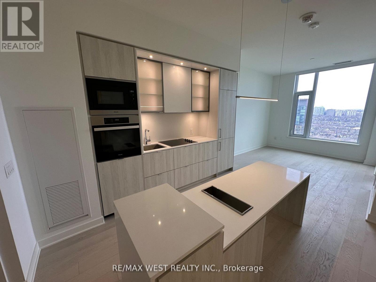 2804 - 11 Yorkville Avenue, Toronto, Ontario  M4W 0B7 - Photo 25 - C12927234