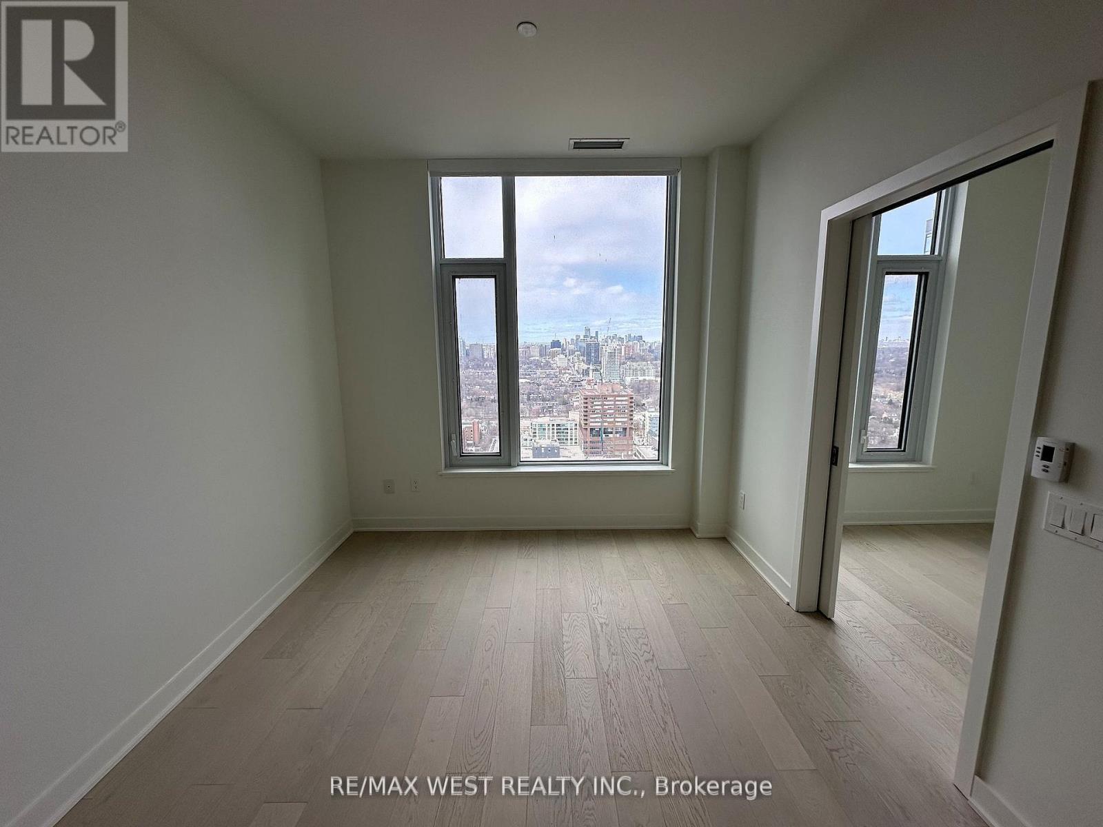 2804 - 11 Yorkville Avenue, Toronto, Ontario  M4W 0B7 - Photo 29 - C12927234